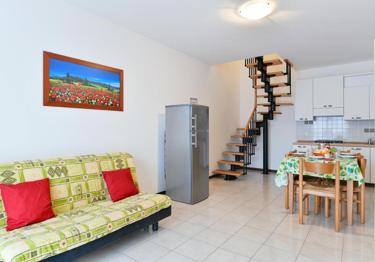 Apartament With Swimming Pool Apartamento Caorle Exterior foto
