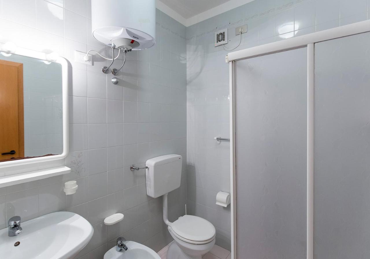 Apartament With Swimming Pool Apartamento Caorle Exterior foto