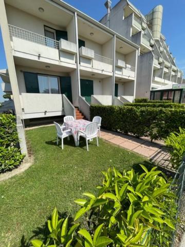 Apartament With Swimming Pool Apartamento Caorle Exterior foto